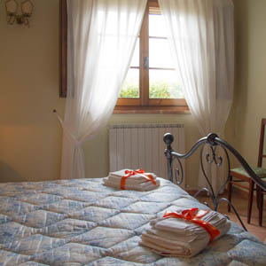 Photos and pictures of self-catered apartments in Tuscany for tourist rental in Cortona